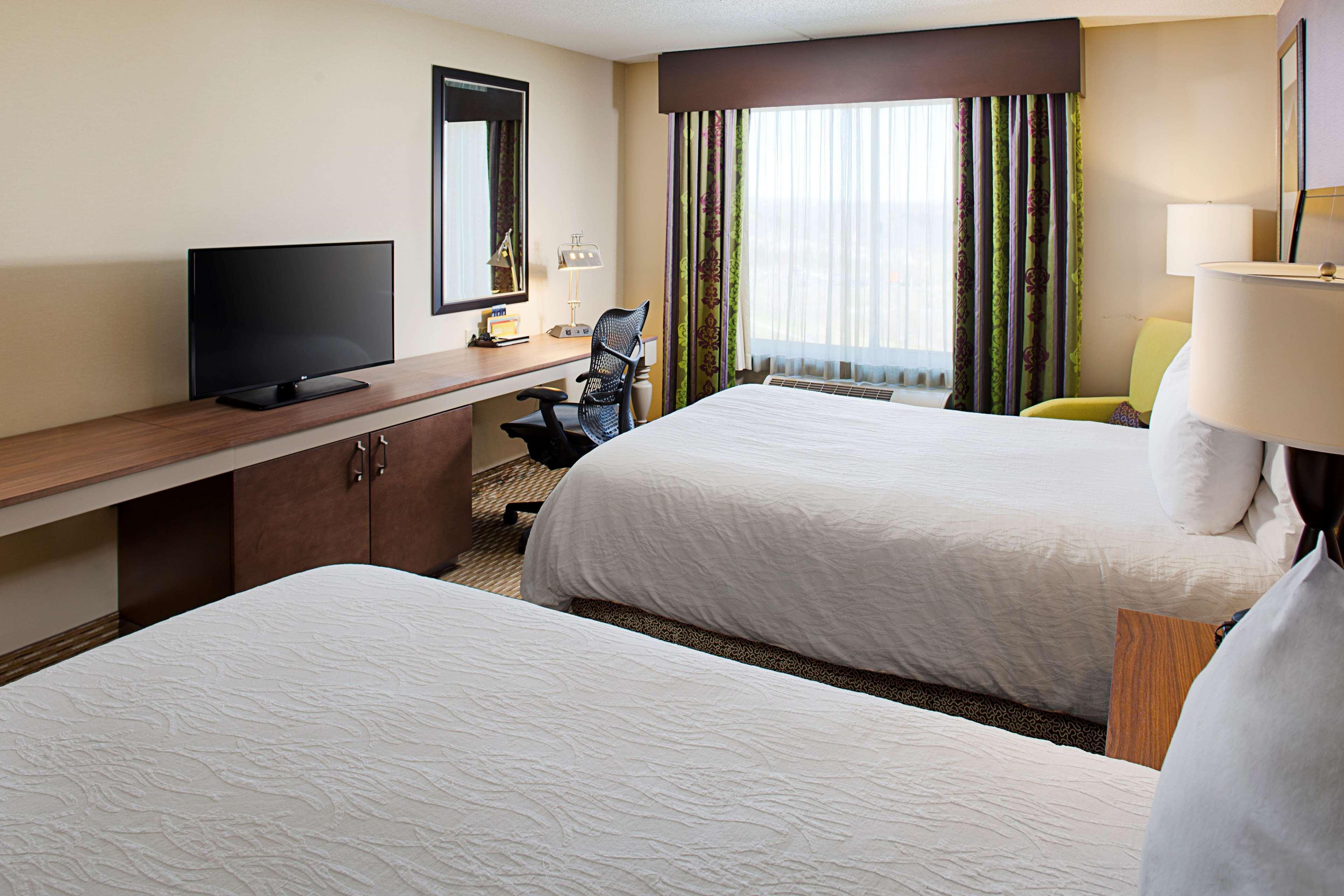 Hilton Garden Inn Hartford North-Bradley International Airport Windsor Eksteriør billede